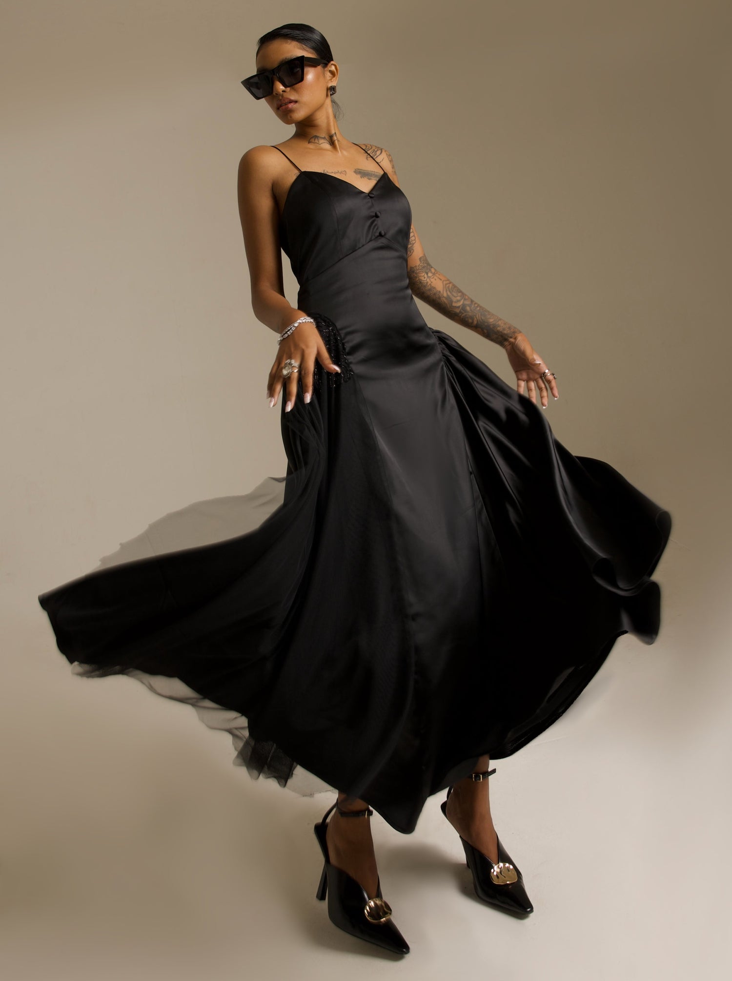 DRESSES