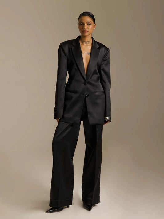 Hourglass Power Suit