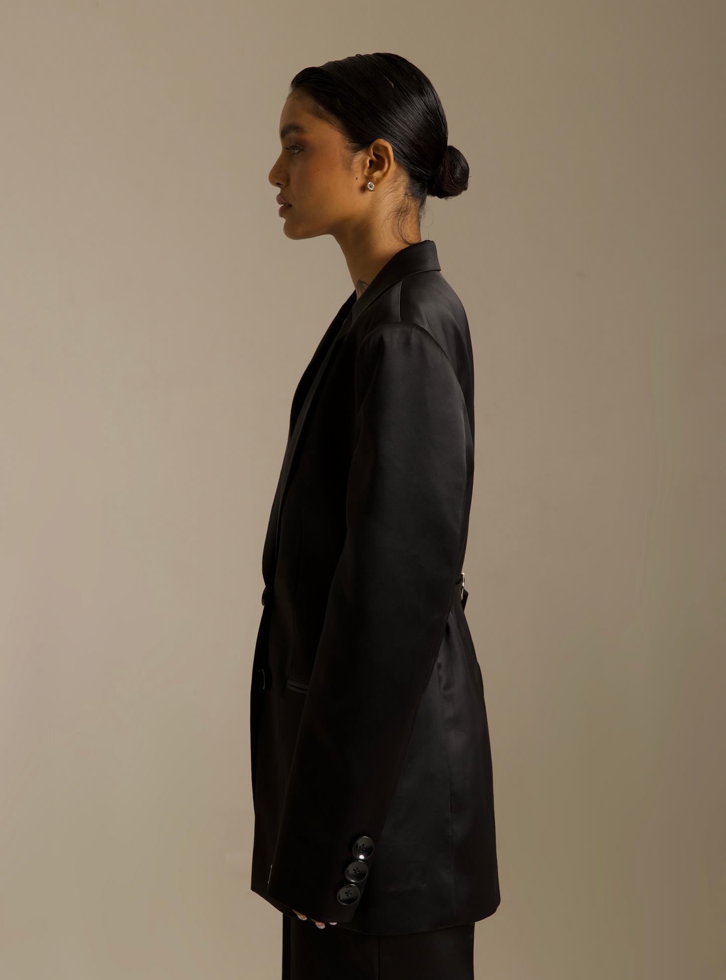 Hourglass Power Suit - Blazer